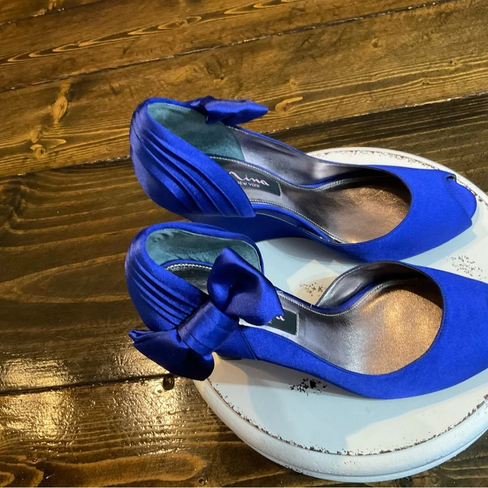 NINA Heels Pumps Womens Sz 7 Sapphire Blue Cobalt Satin Leather Sole D'orsay - Picture 3 of 10